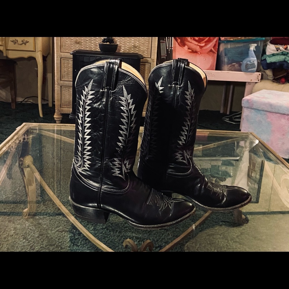 SOLD! SOLD! SOLD! Tony Lama Leather Boots